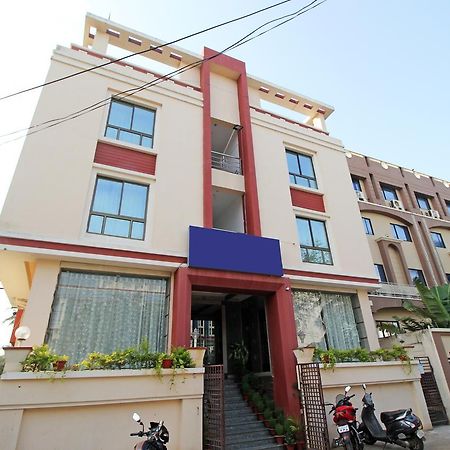 Oyo 7680 Park Lagoon Hotel Puri Ngoại thất bức ảnh