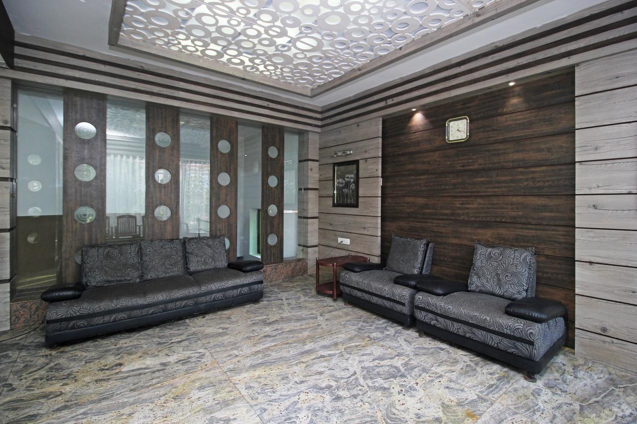 Oyo 7680 Park Lagoon Hotel Puri Ngoại thất bức ảnh