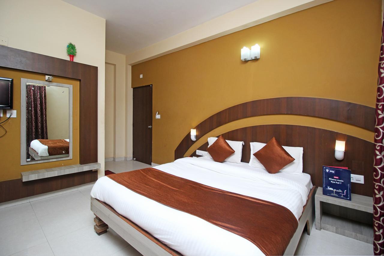 Oyo 7680 Park Lagoon Hotel Puri Ngoại thất bức ảnh